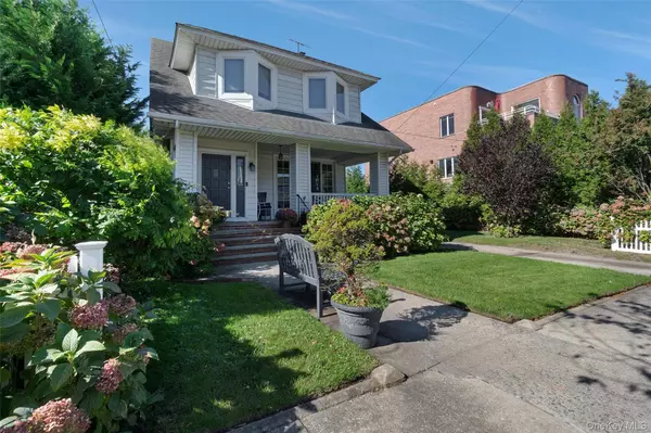 329 Beach 146th ST, Neponsit, NY 11694