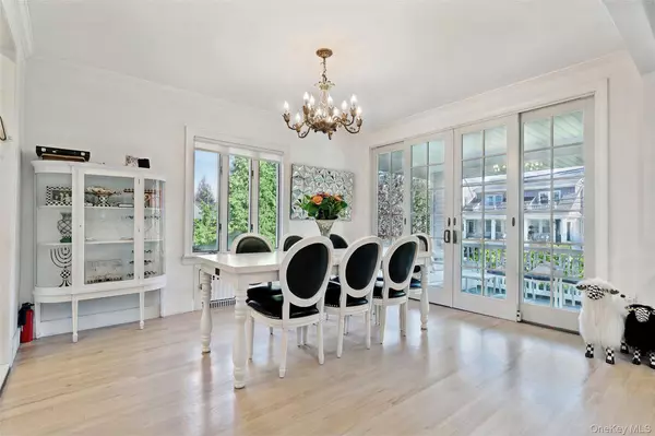 329 Beach 146th ST, Neponsit, NY 11694