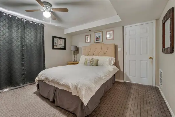 246 Beach 130th ST, Belle Harbor, NY 11694