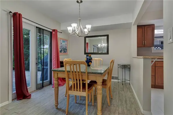 246 Beach 130th ST, Belle Harbor, NY 11694