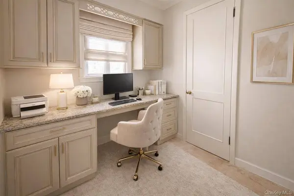 406 Beach 131st ST, Belle Harbor, NY 11694