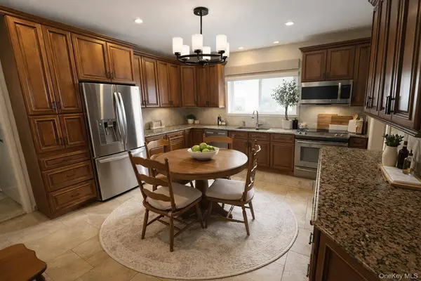 406 Beach 131st ST, Belle Harbor, NY 11694