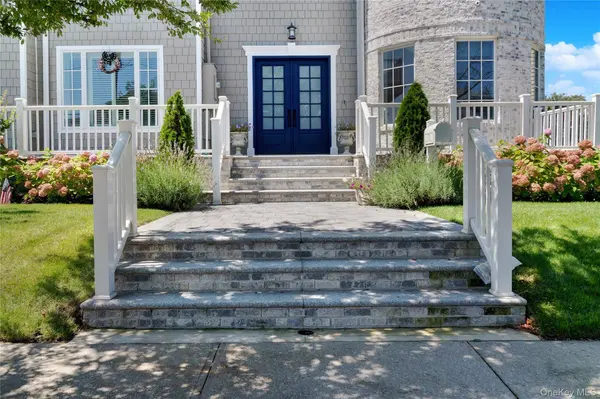 171 Beach 148th ST, Neponsit, NY 11694