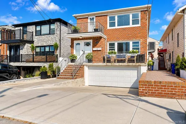 140 Beach 127th ST #1, Rockaway Park, NY 11694