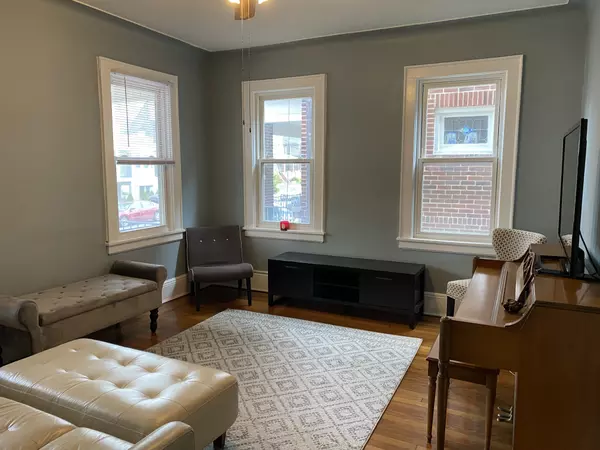 Rockaway Park, NY 11694-2034,181 Beach 118th St #2