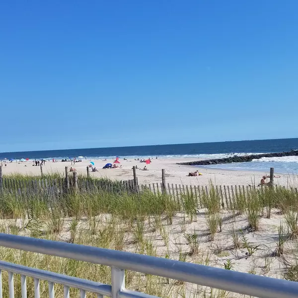 Rockaway Park, NY 11694-1908,133 Beach 120th St #3A