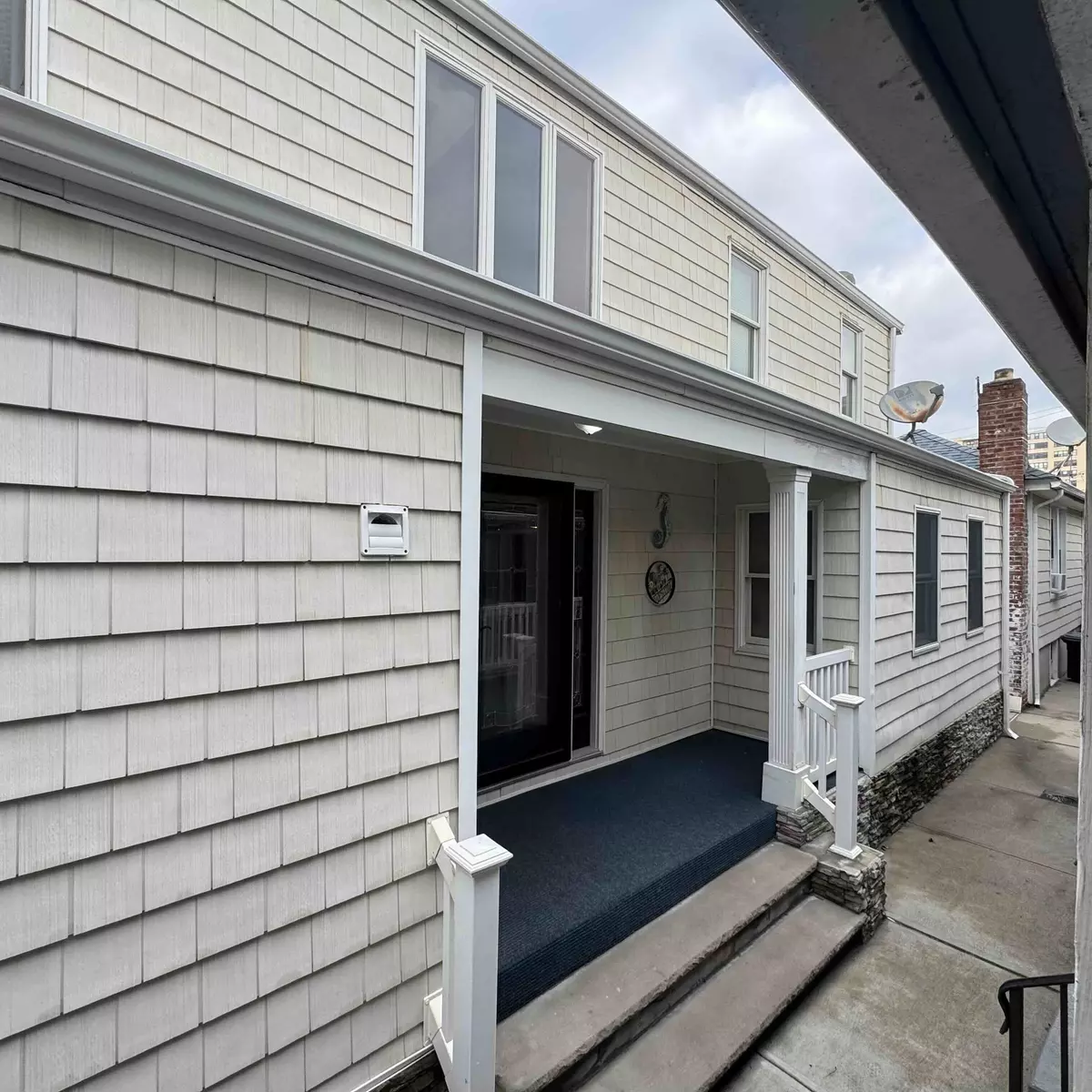 #rear, Park, NY 11694,161 Beach 109th Street