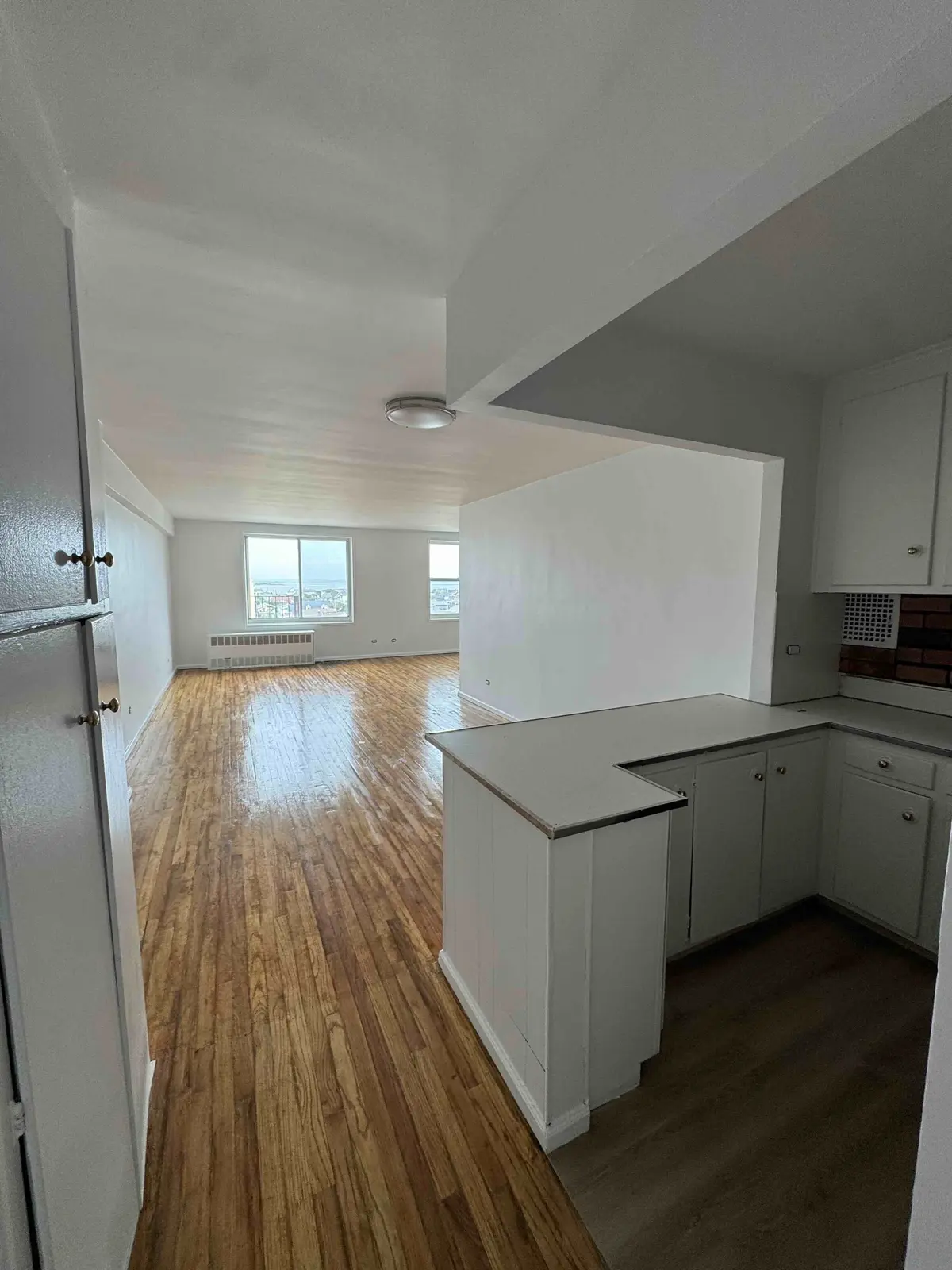 123-10 Ocean Prom #7M, Rockaway Park, NY 11694