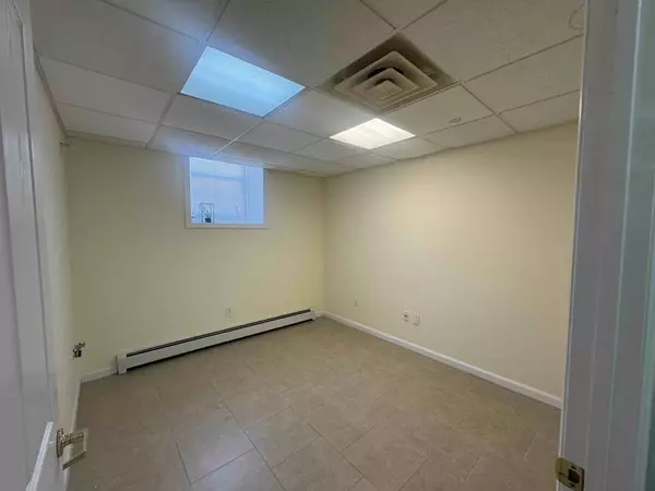 Rockaway Park, NY 11694,124-16 Rockaway Beach Blvd #Ground Floor