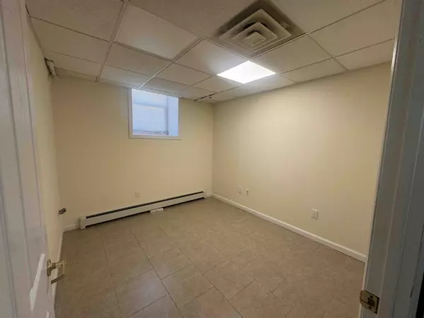 Rockaway Park, NY 11694,124-16 Rockaway Beach Blvd #Ground Floor