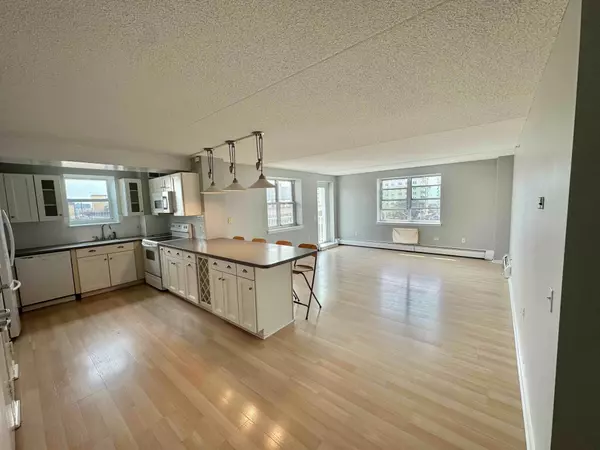 Rockaway Beach #5S, Ny 11693,