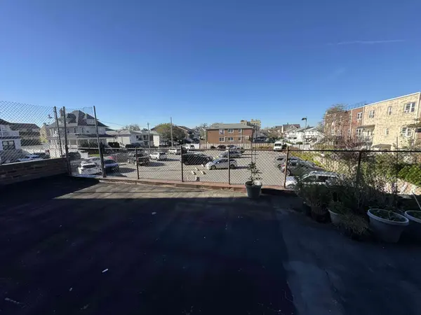 123-10 Ocean Prom #2M, Rockaway Park, NY 11694