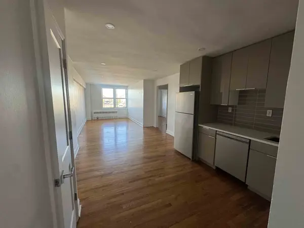 123-10 Ocean Prom #2M, Rockaway Park, NY 11694