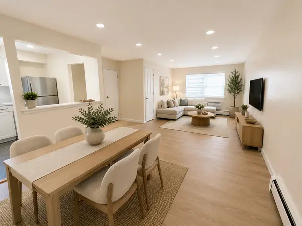 180 Beach 118th St #3, Rockaway Park, NY 11694-2035