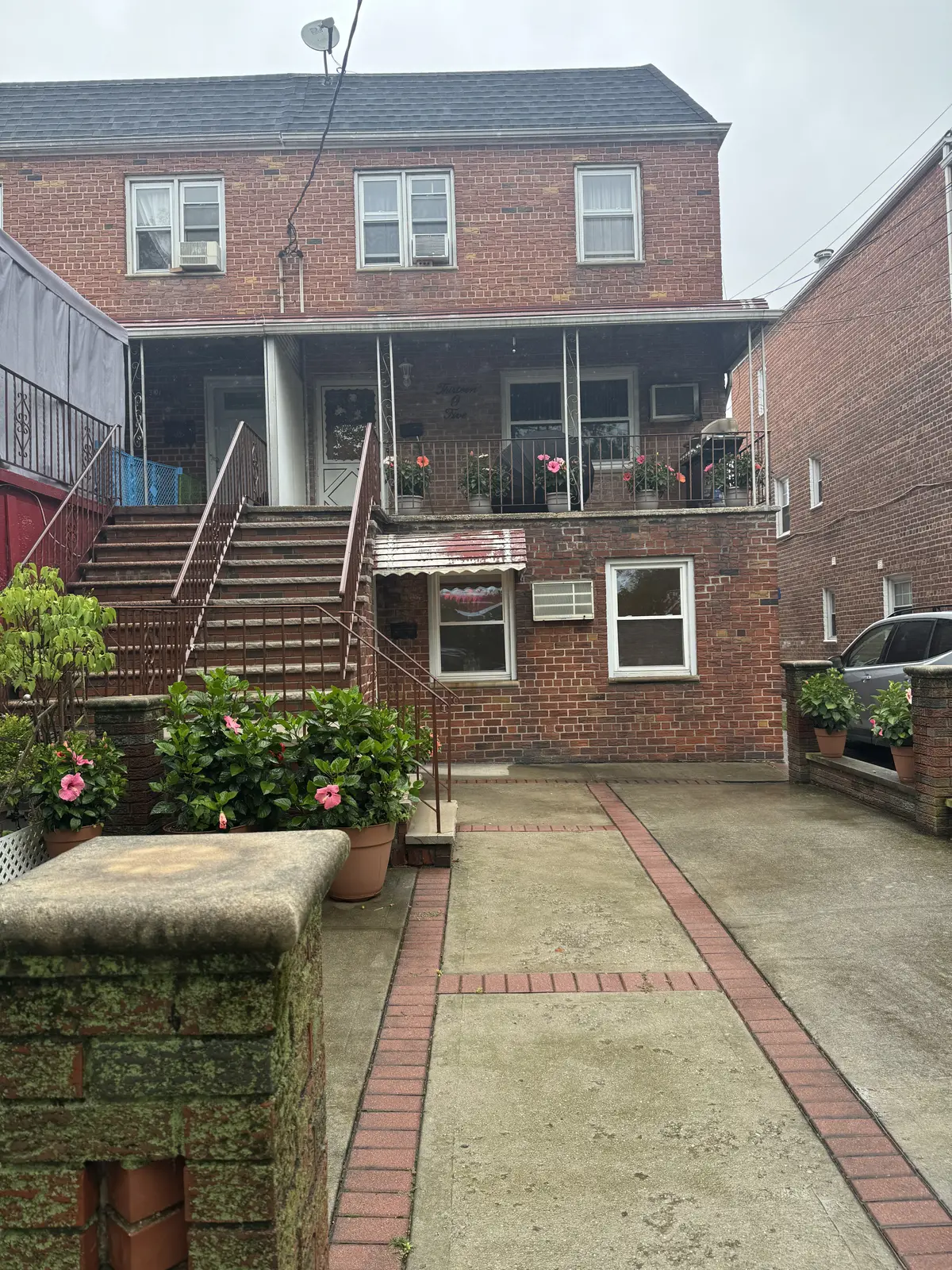 1305 E 65th St #1, Brooklyn, NY 11234-5601