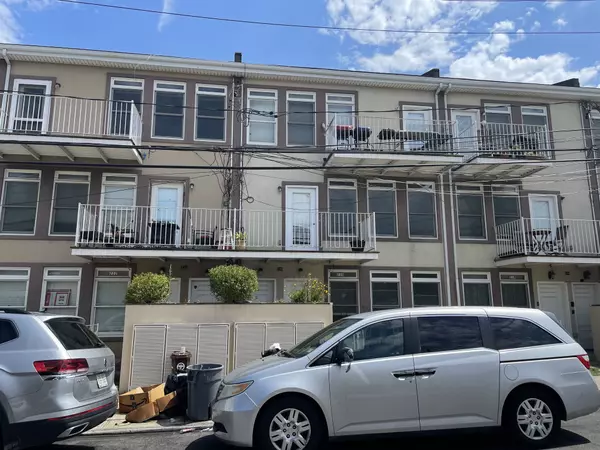 216 Beach 100th St #2, Rockaway Park, NY 11694-2955