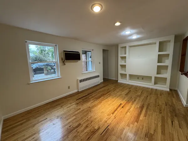 1305 E 65th St #1, Brooklyn, NY 11234-5601