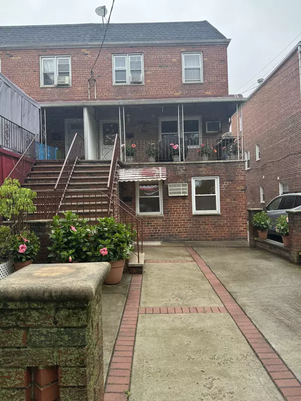 1305 E 65th St #1, Brooklyn, NY 11234-5601