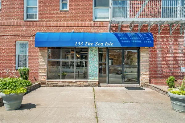 133 Beach 120  Rockaway Beach #3A, 