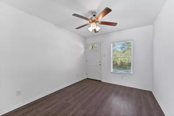 771 Plum Tree CIR, Livingston, TX 77351