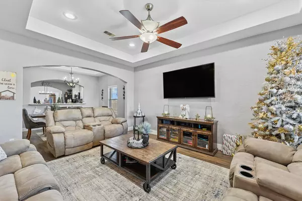 19545 Crosby Eastgate RD, Crosby, TX 77532