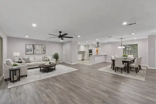 714 Golden Bear LN, Kingwood, TX 77339