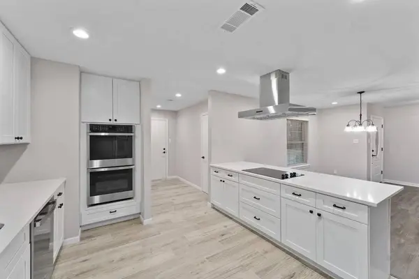 714 Golden Bear LN, Kingwood, TX 77339