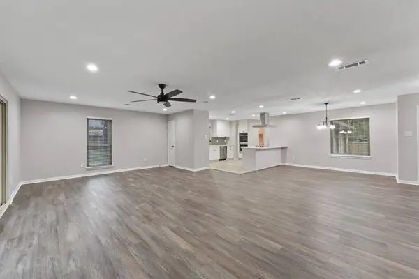 714 Golden Bear LN, Kingwood, TX 77339