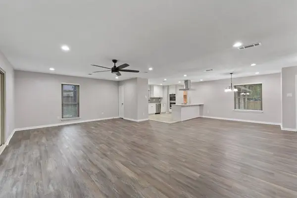 714 Golden Bear LN, Kingwood, TX 77339