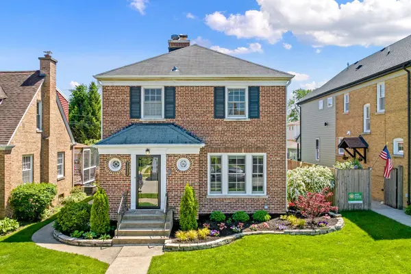 7317 W Greenleaf ST, Chicago, IL 60631