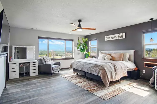 18021 E Daystar Rd, Spokane Valley, WA 99016