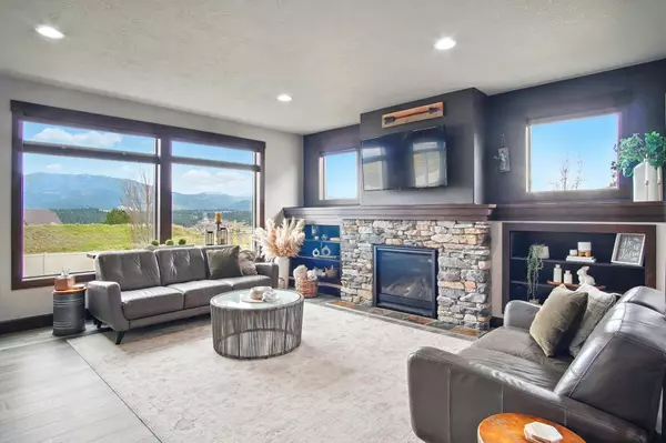 18021 E Daystar Rd, Spokane Valley, WA 99016