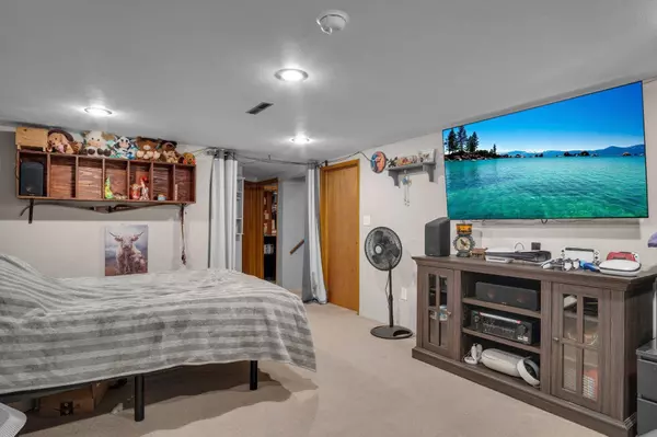 412 E Princeton Ave, Spokane, WA 99207