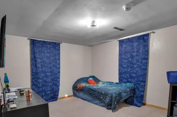 412 E Princeton Ave, Spokane, WA 99207