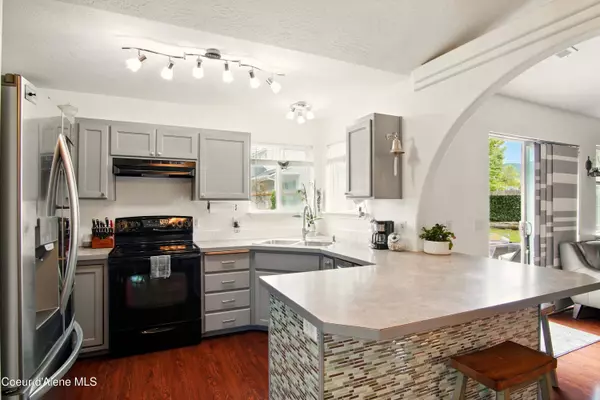 500 N ELM RD, Post Falls, ID 83854