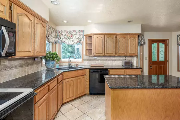 14004 S Finney St, Medical Lake, WA 99022