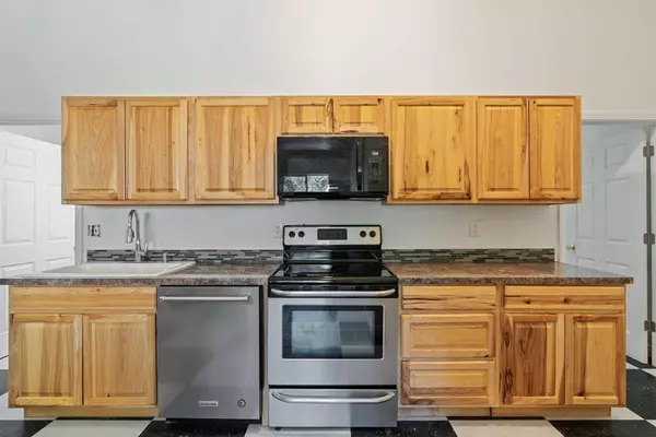 101 Buck Creek Rd, Newport, WA 99156