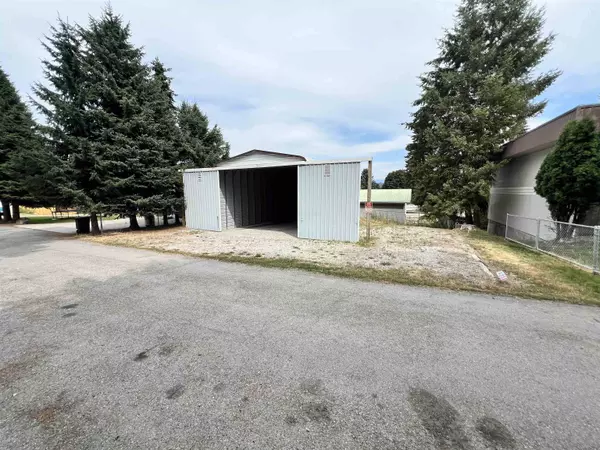 421 N Spokane Ave, Newport, WA 99156