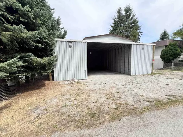 421 N Spokane Ave, Newport, WA 99156