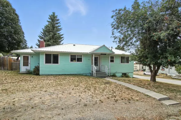 435 N Washington Ave, Newport, WA 99156