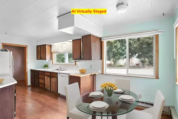 435 N Washington Ave, Newport, WA 99156