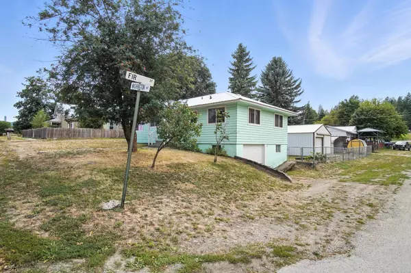 435 N Washington Ave, Newport, WA 99156