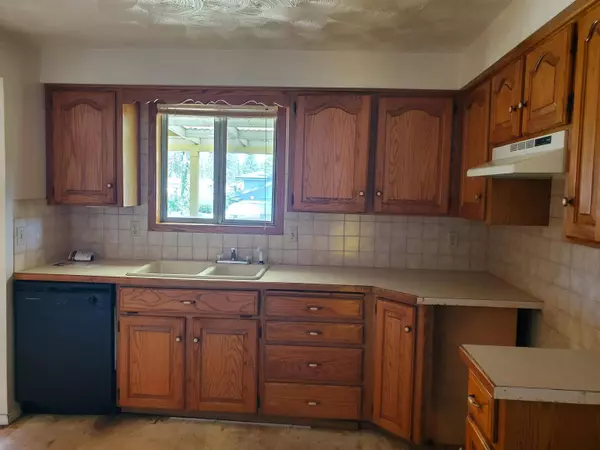 5138 W Rosewood Ave, Spokane, WA 99208