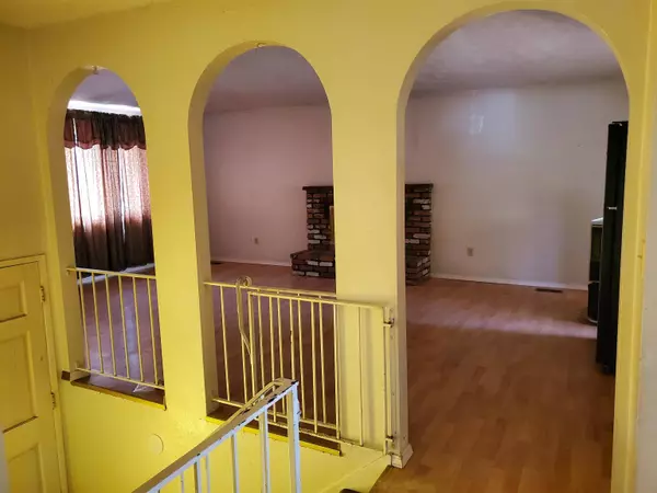 5138 W Rosewood Ave, Spokane, WA 99208