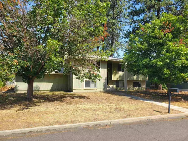 5138 W Rosewood Ave, Spokane, WA 99208