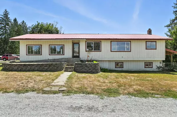 427 W 7th St, Newport, WA 99156