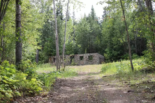 932 Turk Rd, Newport, WA 99156