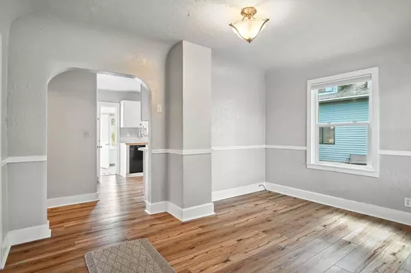 4914 N Elm St, Spokane, WA 99205