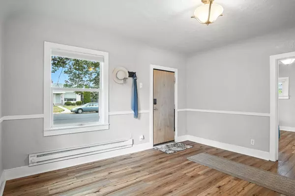 4914 N Elm St, Spokane, WA 99205