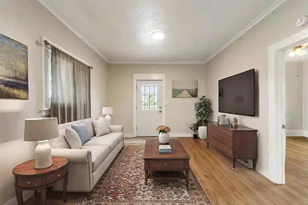 2820 N Perry St, Spokane, WA 99207